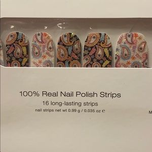 HTF RETIRED OPPS-A-PAISLEY NAIL STRIPS